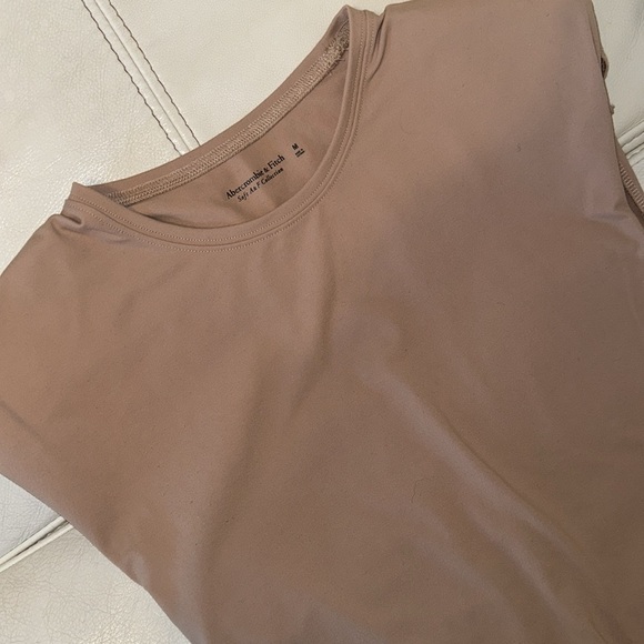 Abercrombie nude body suit - Picture 3 of 5